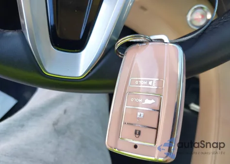 2020 Acura Rdx Technology Package z USA, uszkodzony, nr VIN 5J8TC2H53LL013068